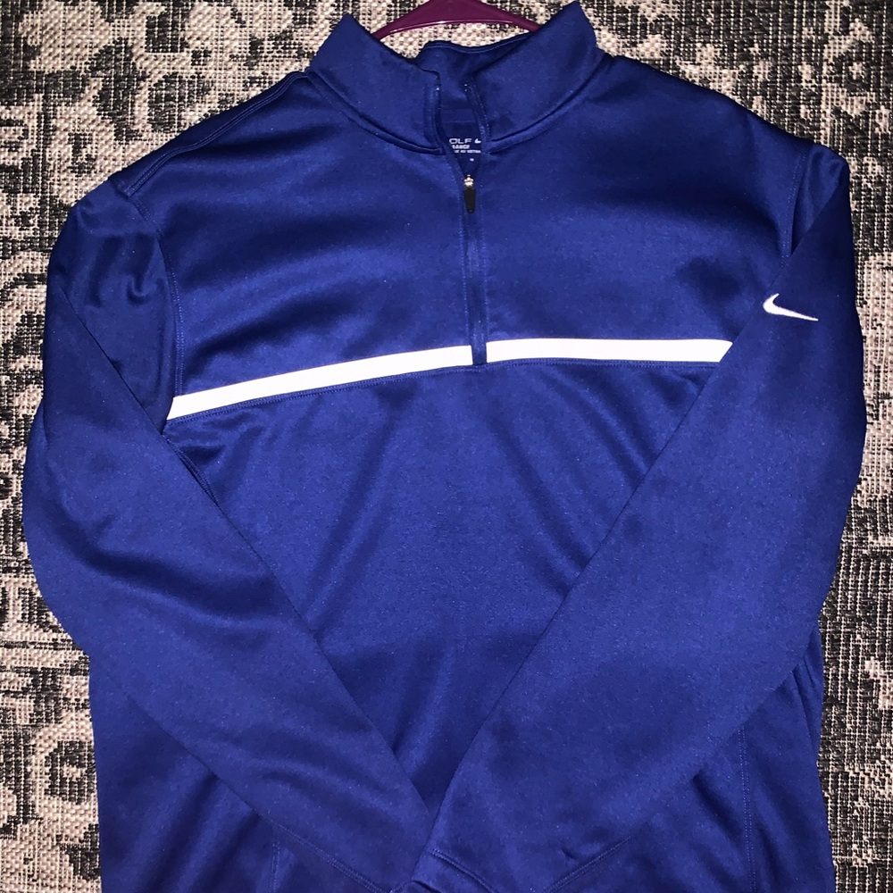 Nike Golf Performance top